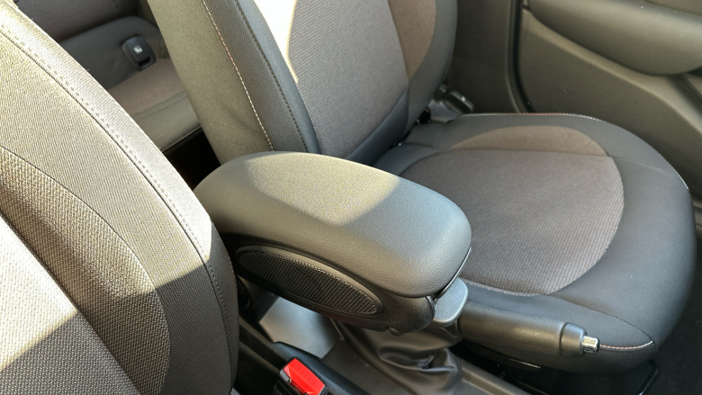 MINI Hatchback 1.5 Cooper Classic 5dr Auto Petrol Hatchback